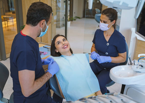 Best Emergency Dental Care  in Oak Ridge, FL